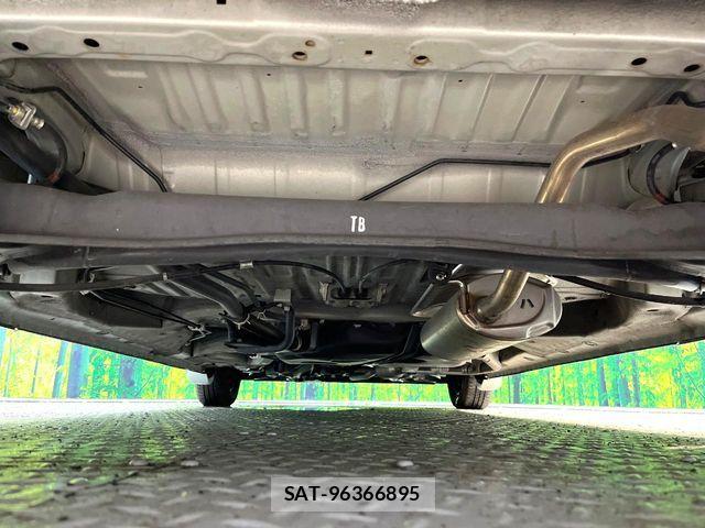 Honda N BOX 2019-07 8525965-18