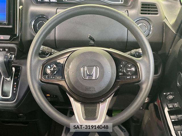 Honda N BOX 2019-05 8526023-10