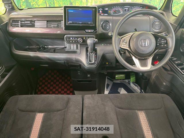 Honda N BOX 2019-05 8526023-1