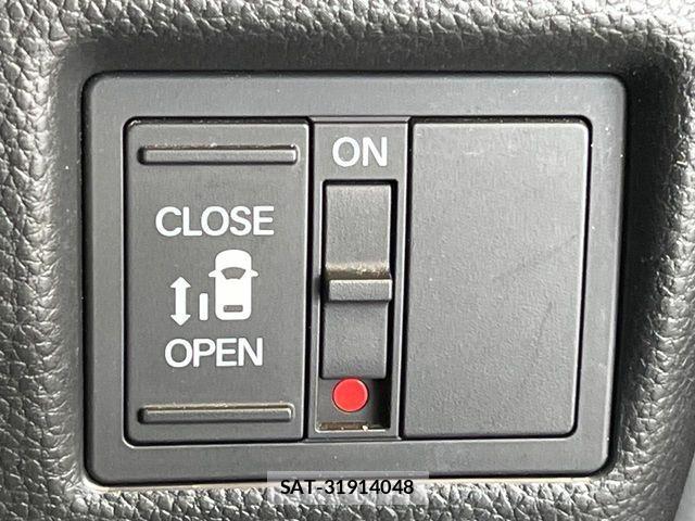 Honda N BOX 2019-05 8526023-2