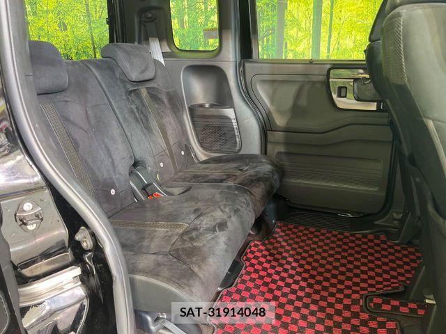 Honda N BOX 2019-05 8526023-8