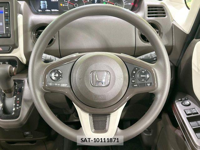 Honda N BOX 2022-09 8525973-10