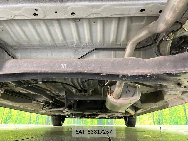 Honda N BOX 2018-06 8526014-17