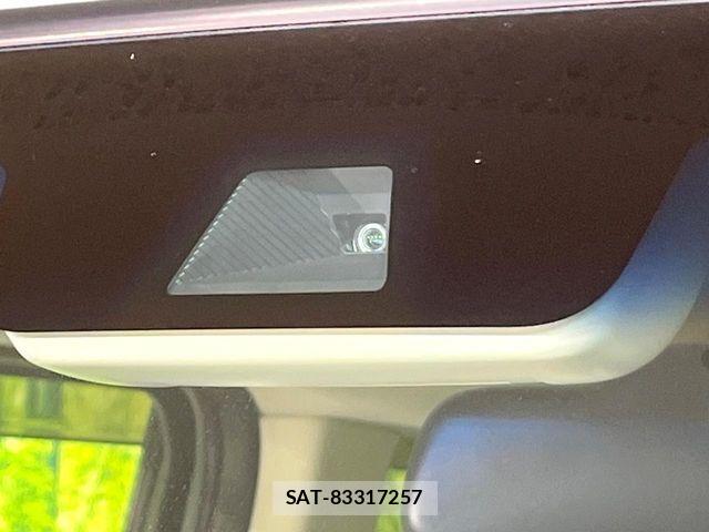 Honda N BOX 2018-06 8526014-3