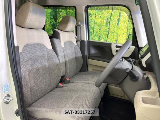 Honda N BOX 2018-06 8526014-7