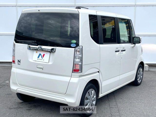 Honda N BOX 2016-02 8526026-16