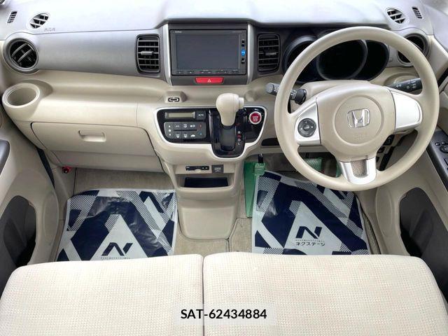 Honda N BOX 2016-02 8526026-1