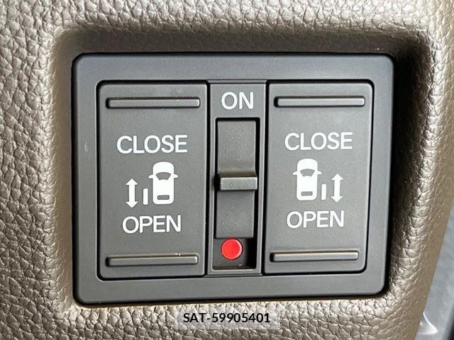 Honda N BOX 2022-02 8525957-2