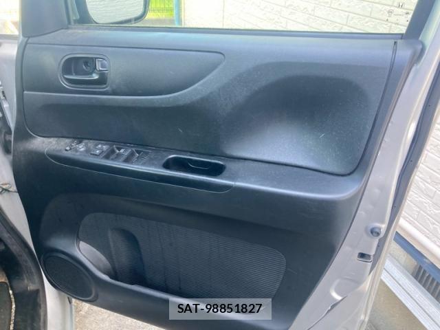 Honda N BOX 2015-01 8526068-13