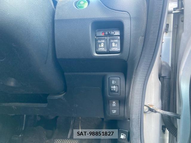 Honda N BOX 2015-01 8526068-15