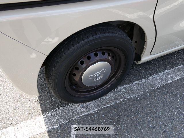 Honda N BOX 2023-03 8526022-10