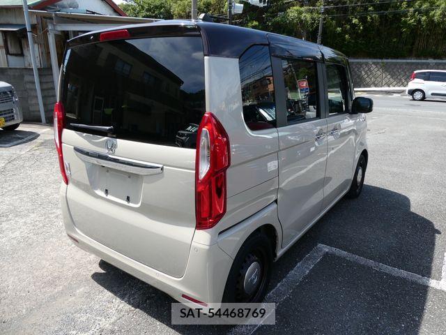 Honda N BOX 2023-03 8526022-4