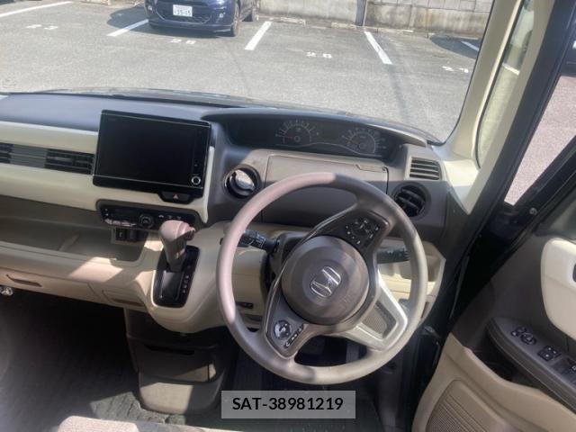 Honda N BOX 2019-08 8526057-11
