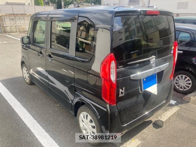 Honda N BOX 2019-08 8526057-3