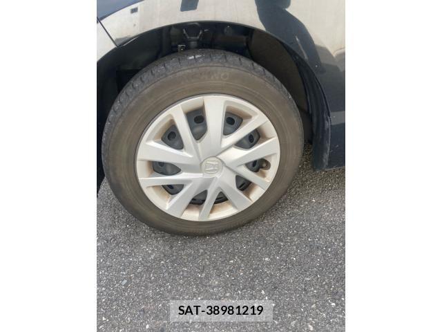Honda N BOX 2019-08 8526057-8