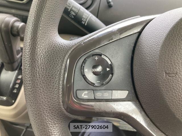 Honda N BOX 2019-05 8526047-15