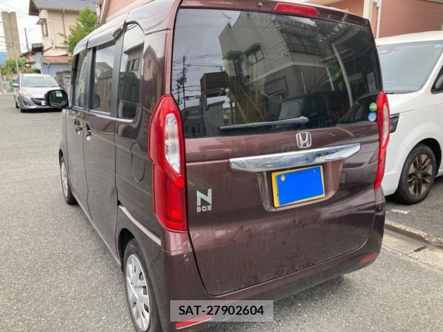Honda N BOX 2019-05 8526047-3