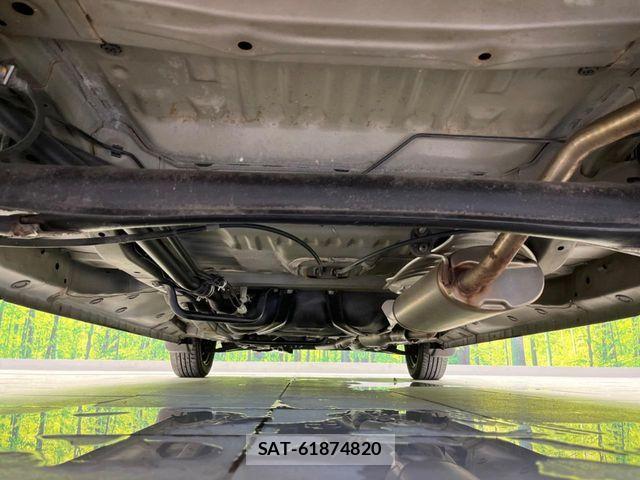 Honda N BOX 2017-06 8526028-18