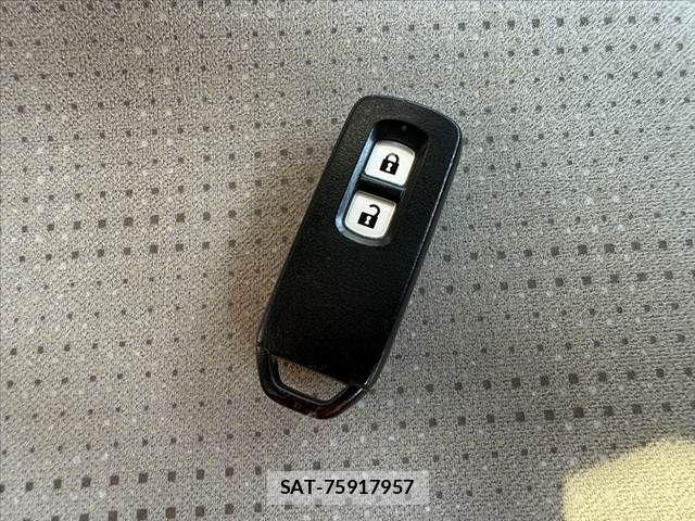 Honda N BOX 2015-07 8526046-23