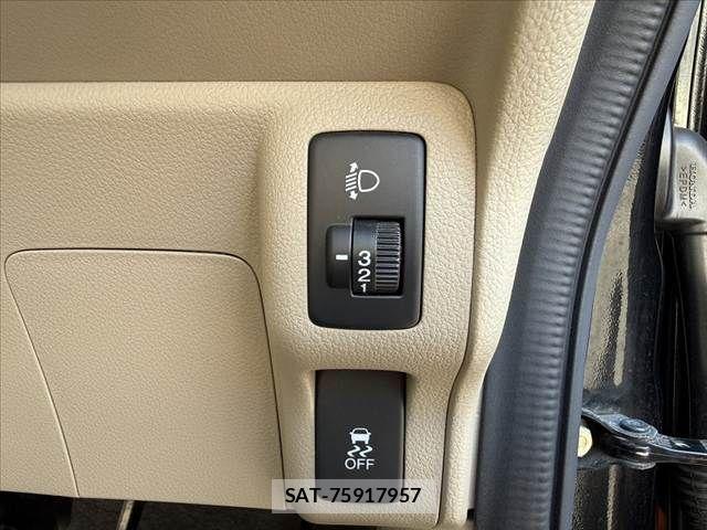 Honda N BOX 2015-07 8526046-29