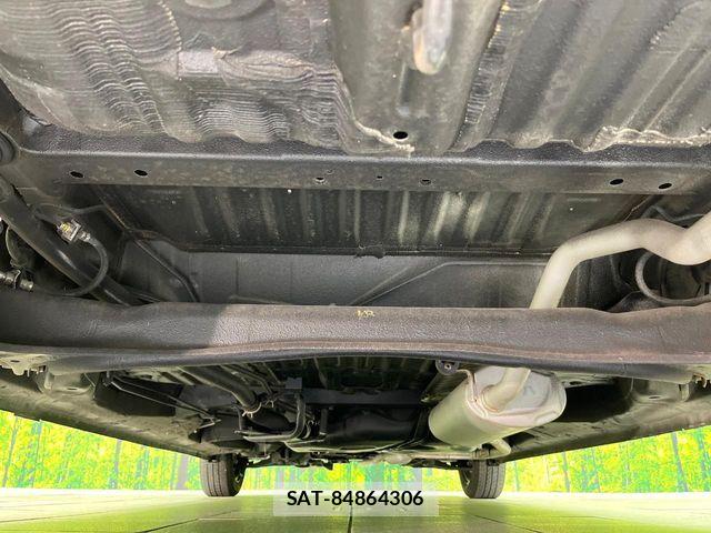 Honda N BOX 2024-10 8525975-18