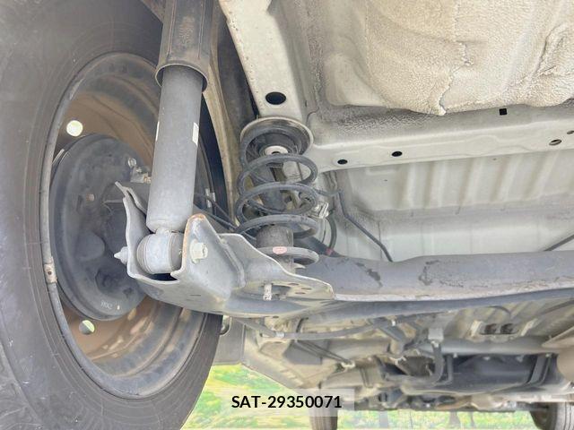 Honda N BOX 2019-09 8525989-19
