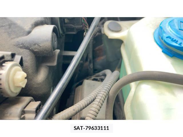 Honda N BOX 2018-04 8526039-29