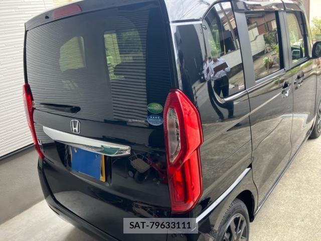 Honda N BOX 2018-04 8526039-3