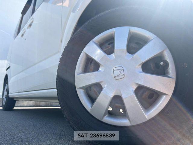Honda N BOX 2012-05 8526058-12
