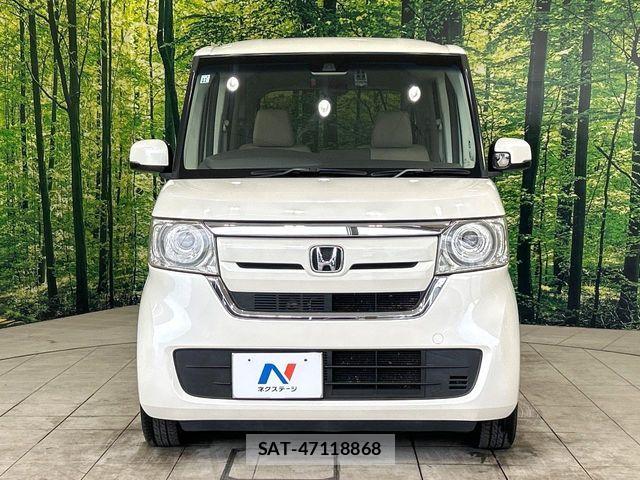 Honda N BOX 2017-11 8526038-13