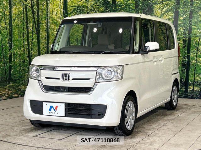 Honda N BOX 2017-11 8526038-15