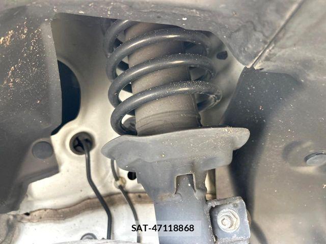 Honda N BOX 2017-11 8526038-19