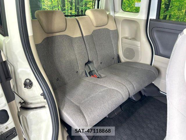 Honda N BOX 2017-11 8526038-8