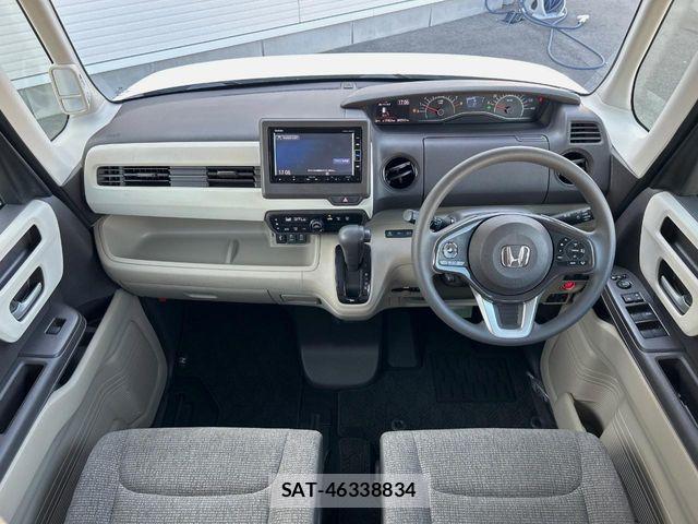 Honda N BOX 2017-11 8526013-1