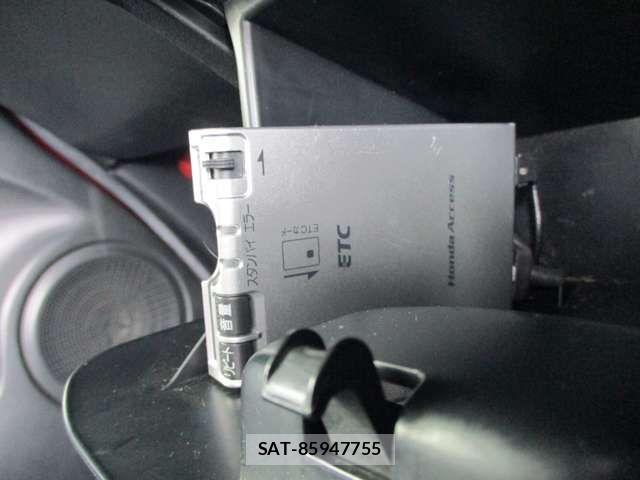 Honda N BOX 2013-06 8526045-18