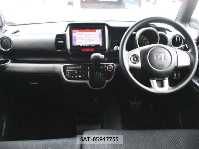 Honda N BOX 2013-06 8526045-1