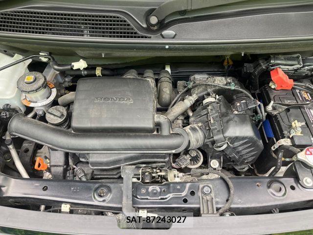 Honda N BOX 2021-06 8525998-17