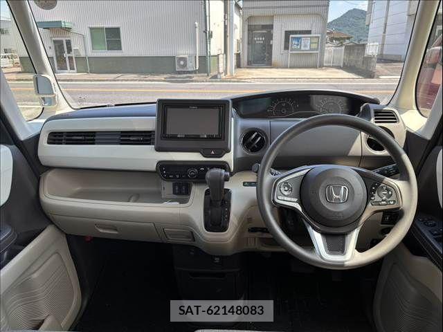 Honda N BOX 2018-05 8526031-2