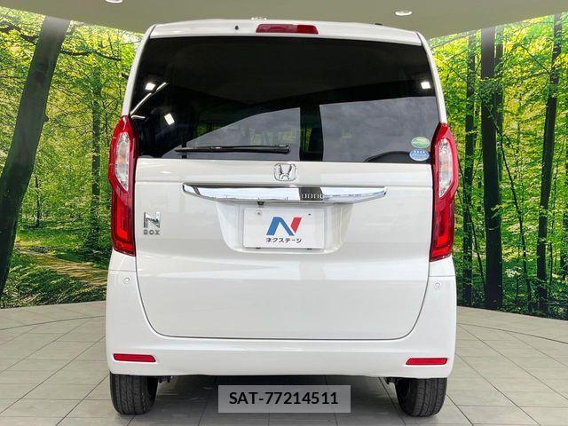 Honda N BOX 2018-10 8526037-14