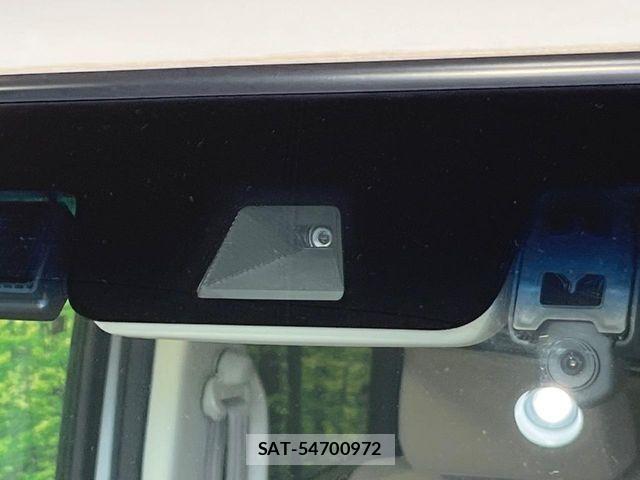Honda N BOX 2021-06 8525972-5
