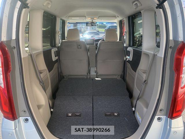 Honda N BOX 2018-03 8526041-20