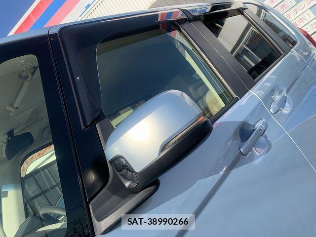 Honda N BOX 2018-03 8526041-25