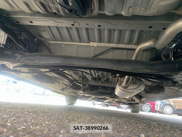 Honda N BOX 2018-03 8526041-28