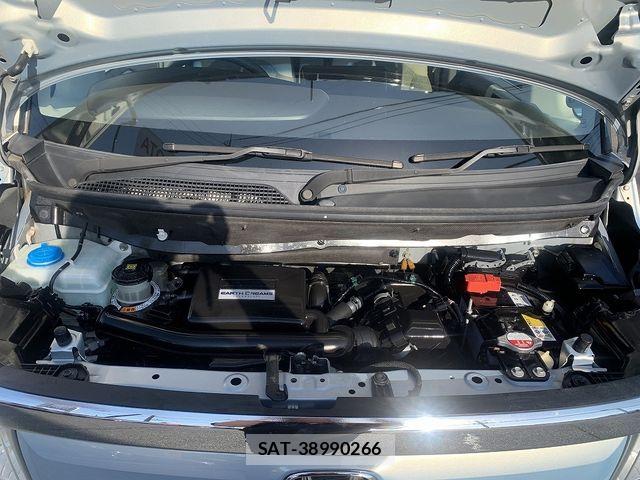 Honda N BOX 2018-03 8526041-29