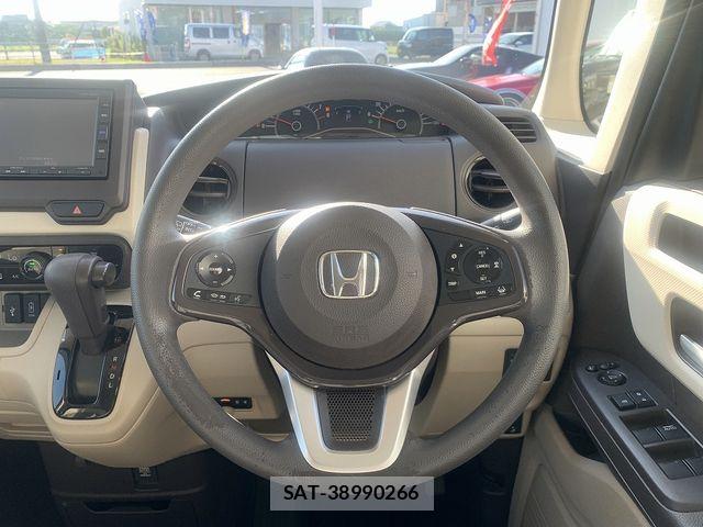 Honda N BOX 2018-03 8526041-3