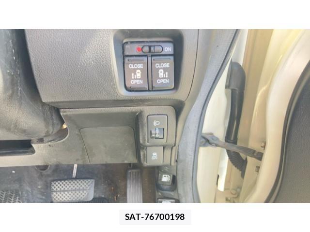 Honda N BOX 2013-10 8526060-16