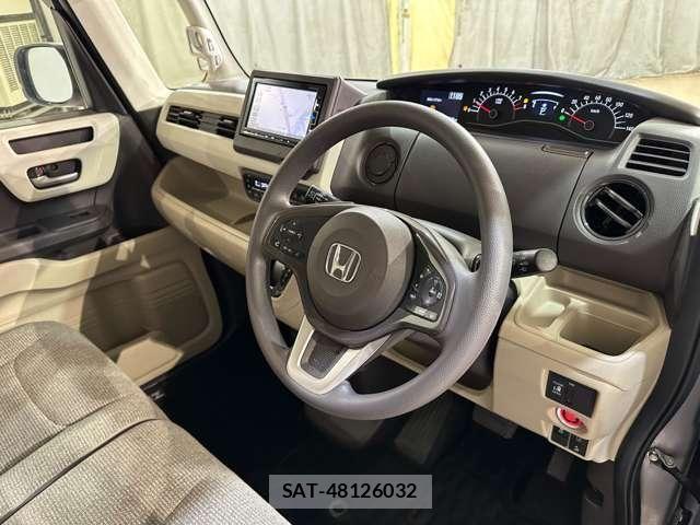 Honda N BOX 2018-11 8562858-8