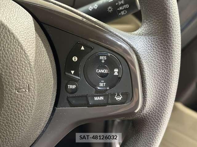 Honda N BOX 2018-11 8562858-12