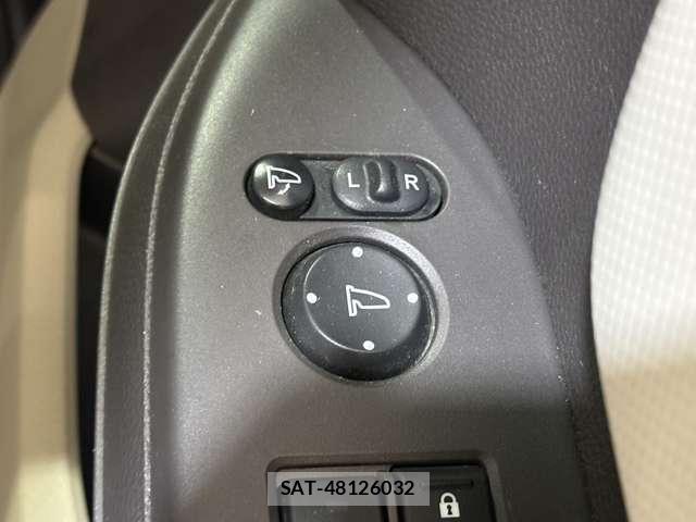 Honda N BOX 2018-11 8562858-18