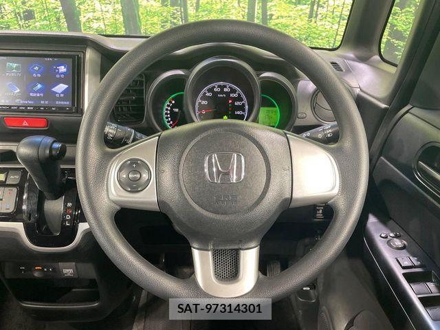 Honda N BOX 2016-02 8562866-10